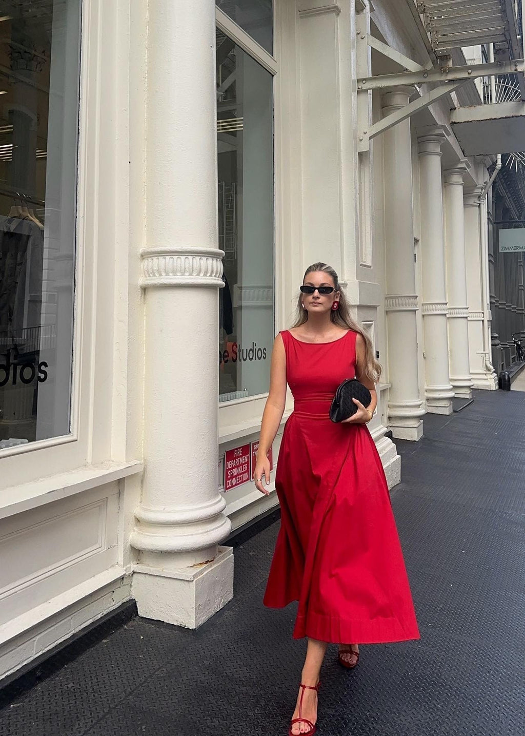 Vestido Loreto™ | Elegancia eterna en rojo