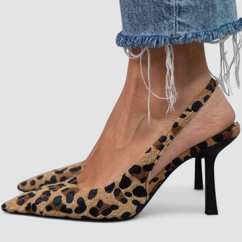 Atenea - Tacones caqui con estampado de leopardo y punta puntiaguda