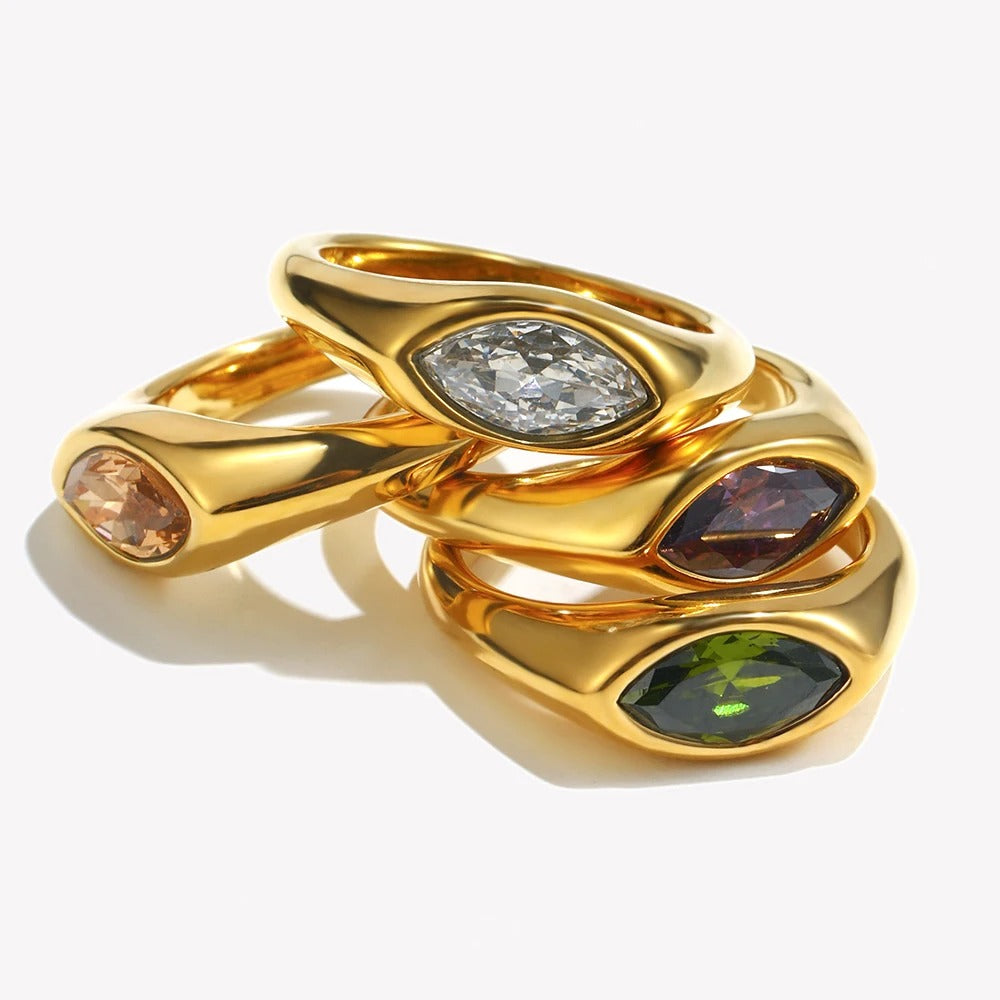Atenea-Anillo Dorado con Circón Marquesa de Colores