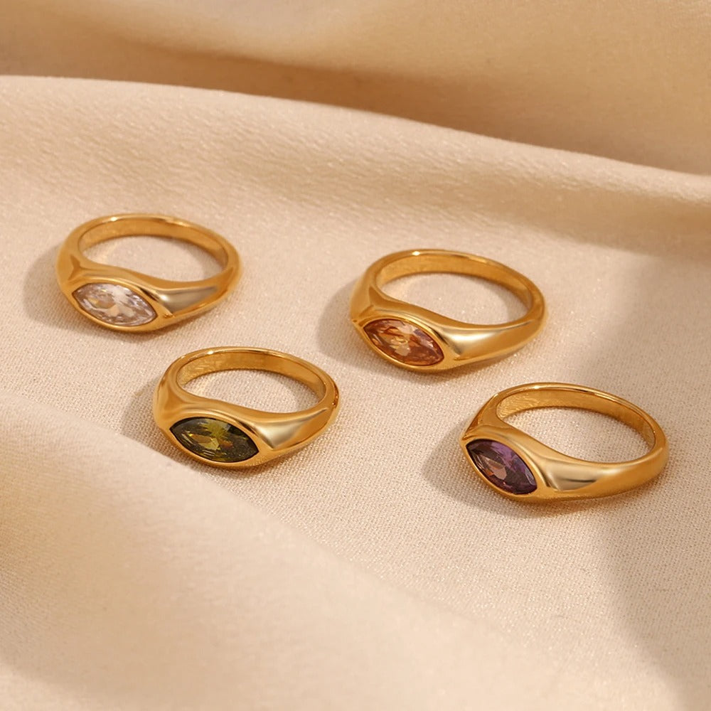 Atenea-Anillo Dorado con Circón Marquesa de Colores
